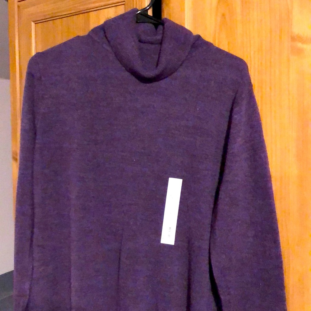 NWT Croft & Barrow Extra soft sweater, turtle neck, purple heather color, sz XLg